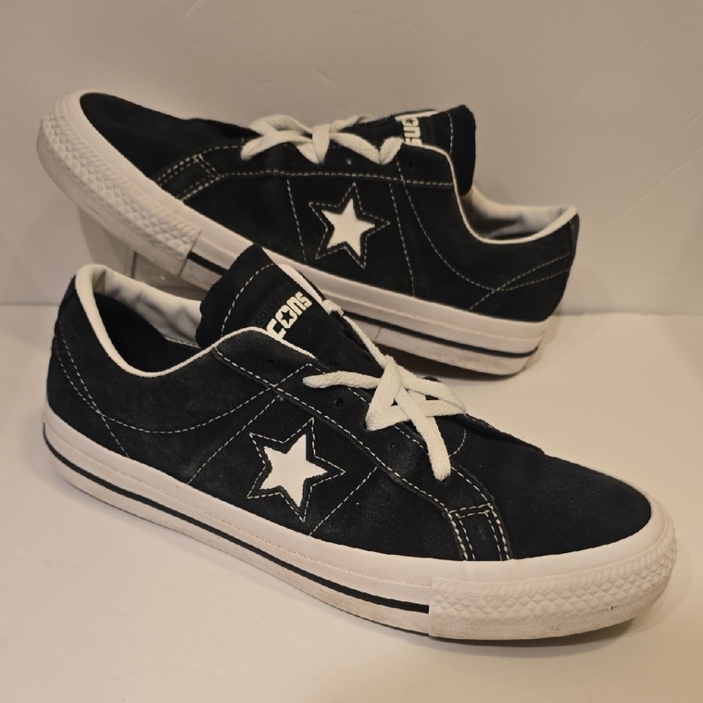 Men's Converse Star Black & White  Sneakers - Picture 6 of 9